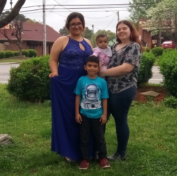 Meet your Posher, Ashley - Picture 1 of 1